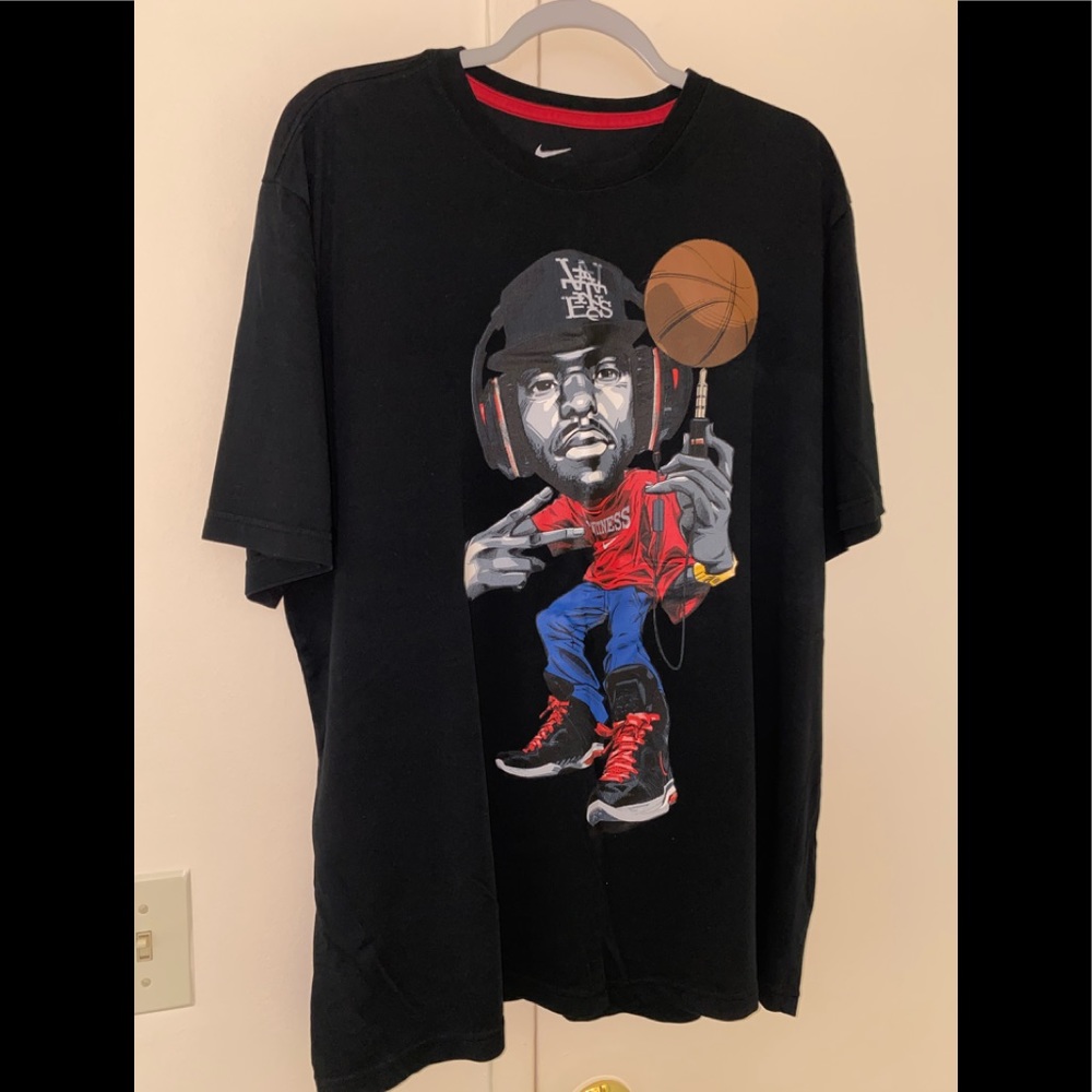 Nike lebron dri fit T shirt (xxl)